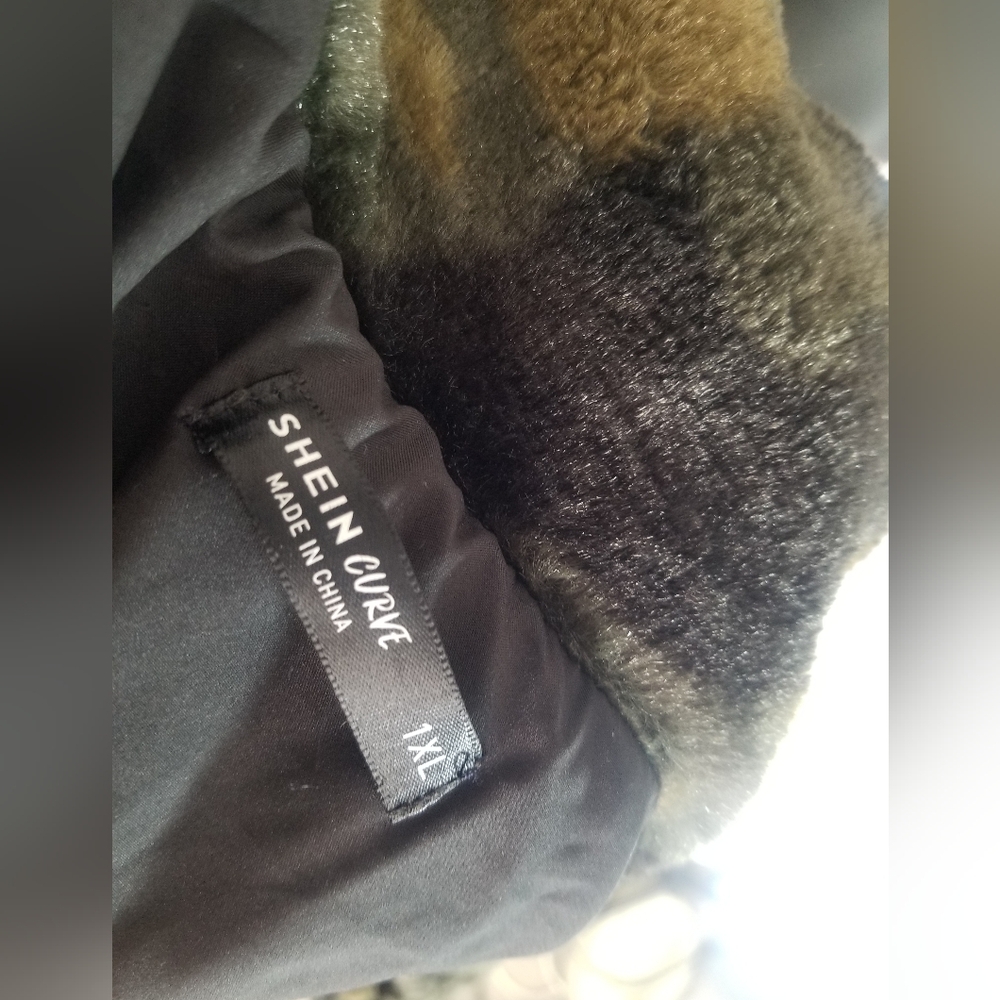 SHEIN CURVE WOMEN JACKET 😍🥰🙎‍♀️ - Picture 3 of 15